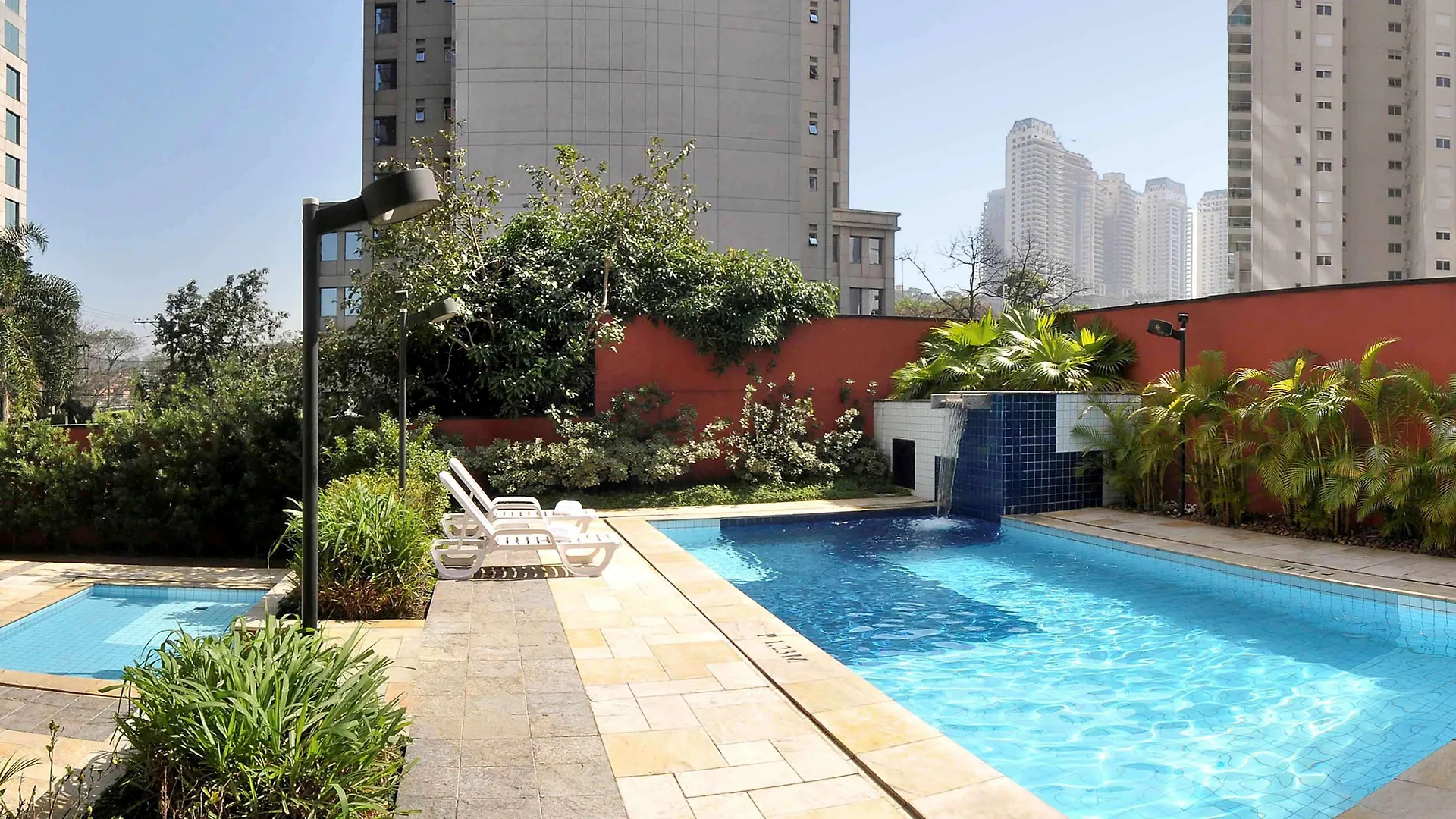 Mercure Sao Paulo Berrini 4*,